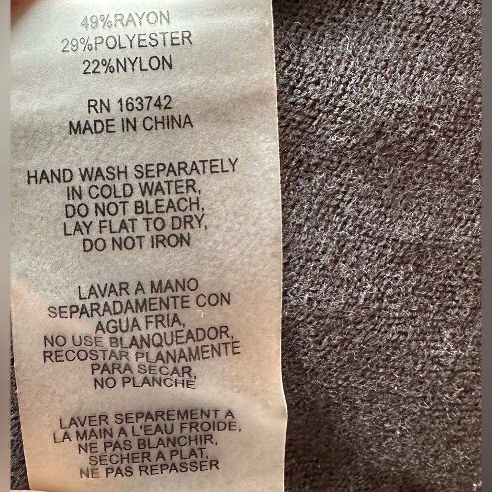 NWT!☃️AAEDA!❄️Sweater “Dolman Sleeves”/blk/copper/chain link design/size-M - Picture 9 of 9